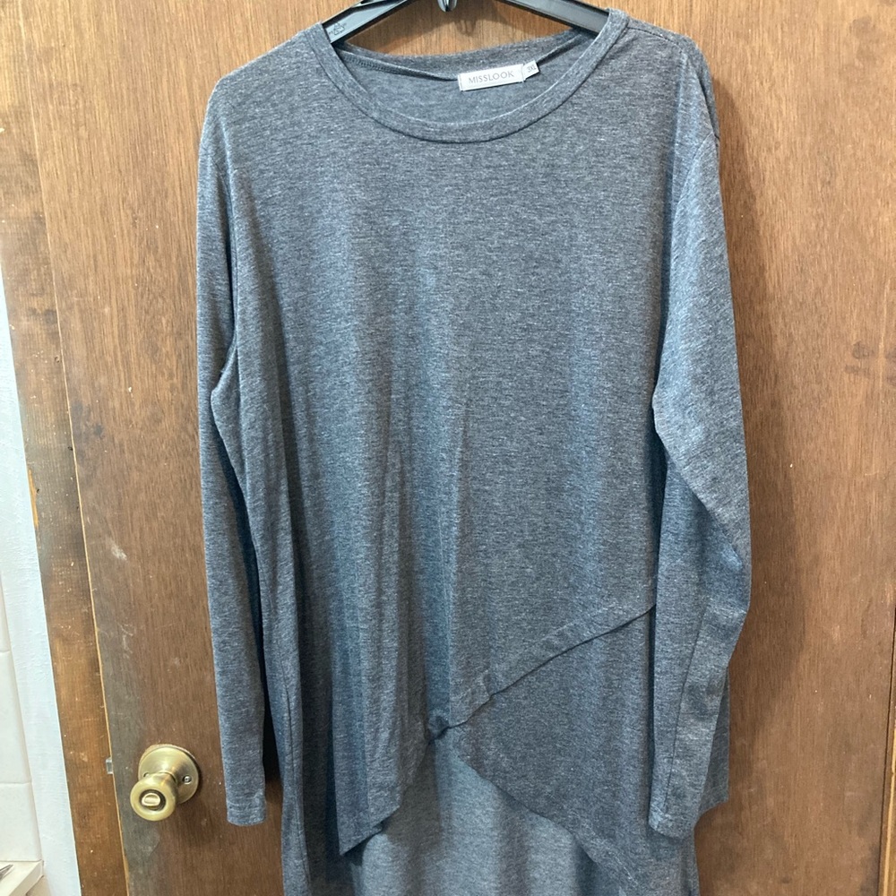 High/Low heather gray shirt